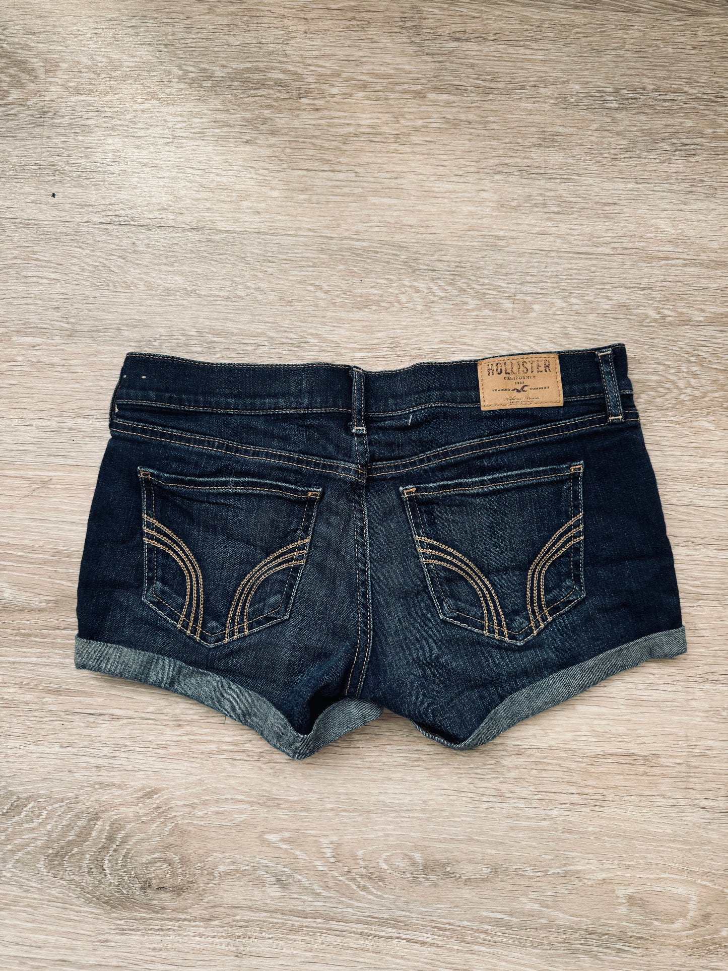 Hollister Shorts - Thrift